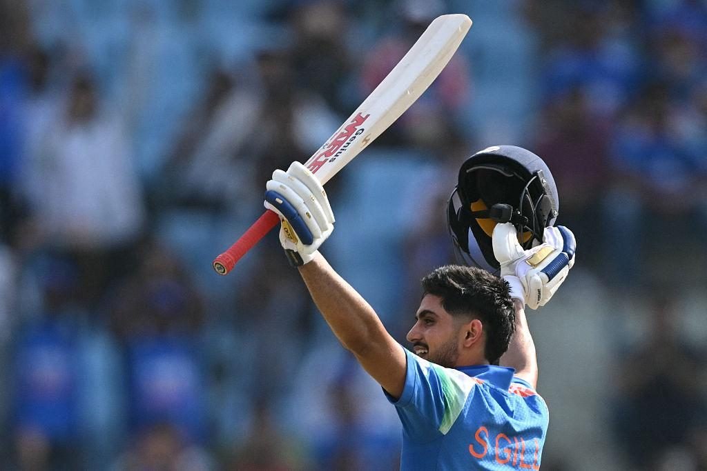 వన్డేల్లో ఫాస్టెస్ట్ డబుల్ సెంచరీతో చరిత్ర సృష్టించిన గిల్