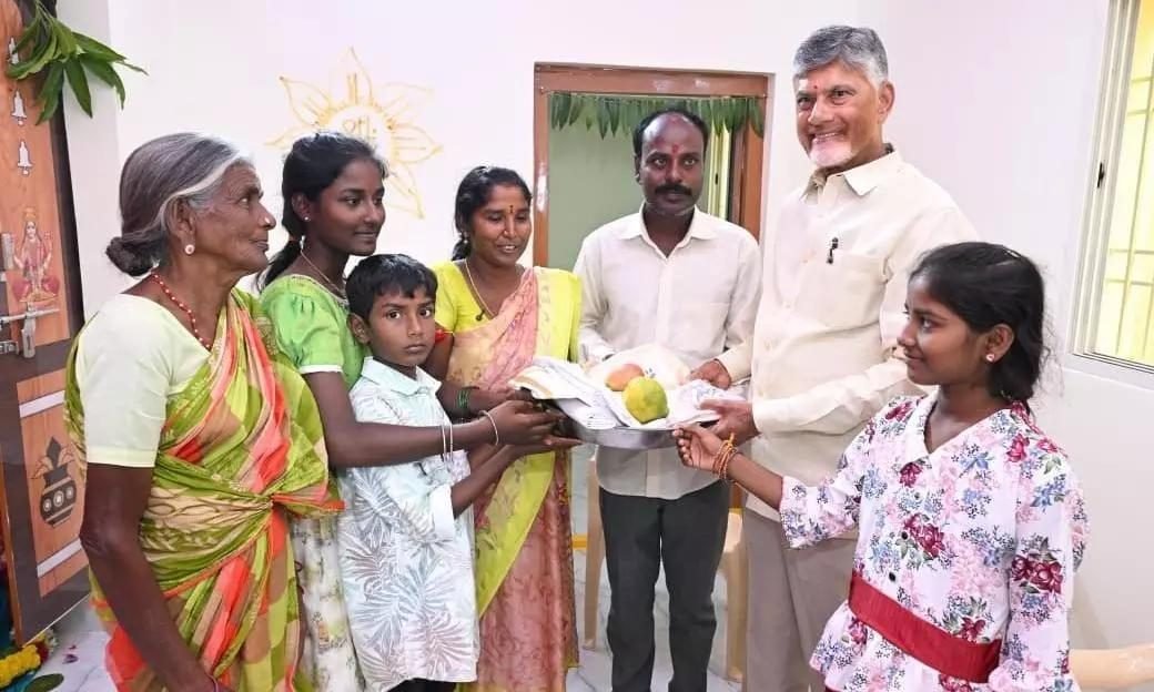 పేదల ఇళ్లపై చంద్రబాబు ప్రభుత్వం భారీ ఫోకస్‌.. 3 లక్షల ఇళ్లకు శ్రీకారం